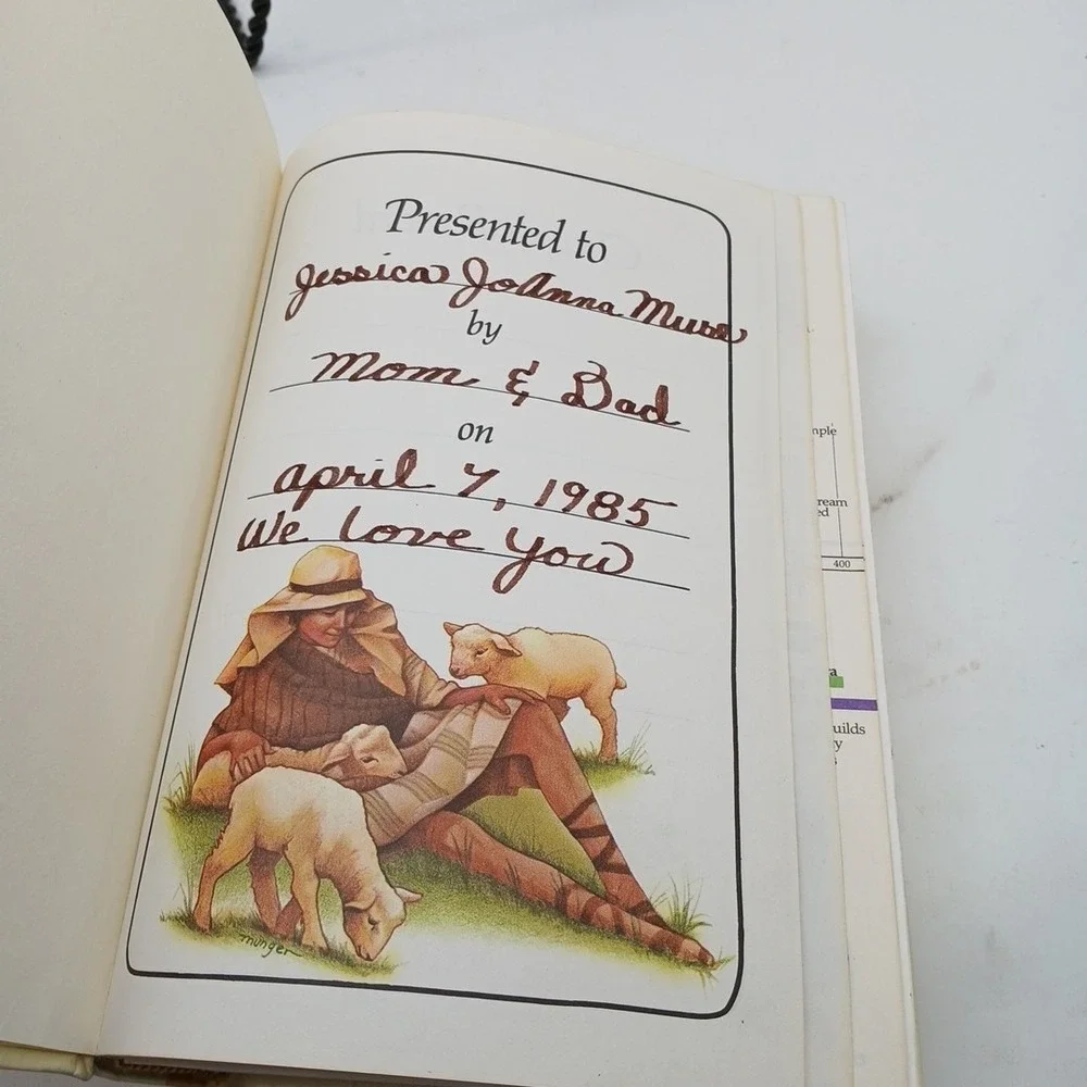 Childrens Holy‎ Bible Vintage NIV Edition 1978 Zondervan Christian Book Lot of 2